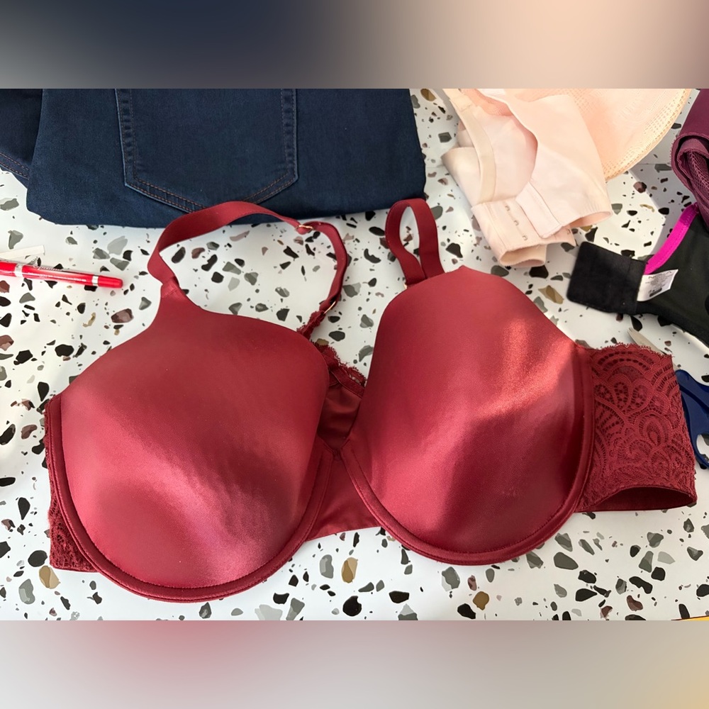 Elegant Red Women's Bra